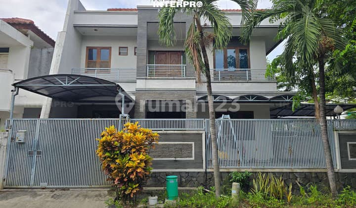 2-Story Hook House for Sale in Taman Permata Buana, Near Park 266m²