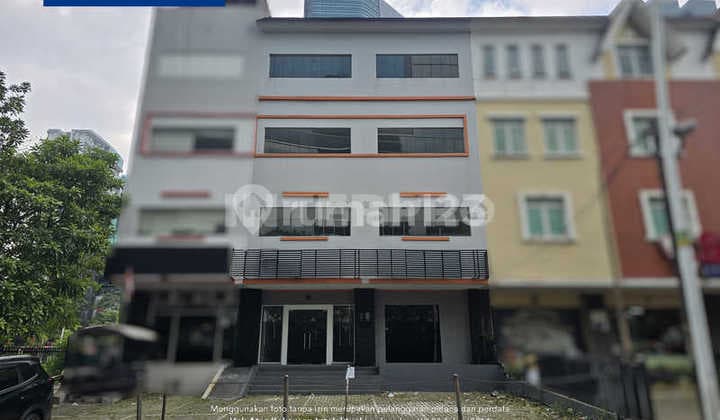 4-Story Attached Shophouse For Sale in Puri Britania, Puri Indah - Land Area 212m2