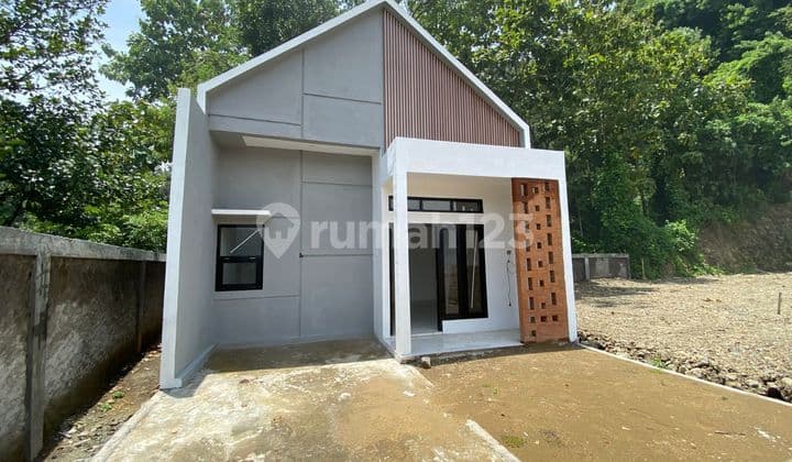 Affordable Minimalist Residence in Piyungan - 7 Minutes to Rs Permata Husada