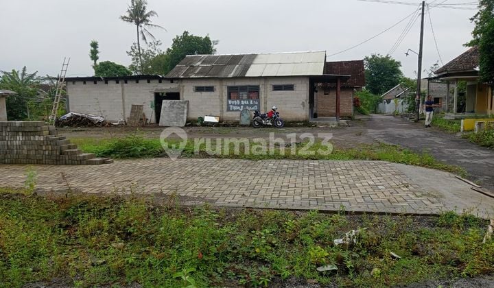 Smart Investment Opportunity in Ngaglik, Land Near UII Campus