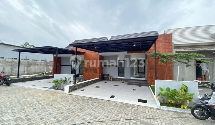 Rumah Cantik di Mlati Sleman Lokasi Strategis 6 Menit ke Area Rsa Ugm Jogja