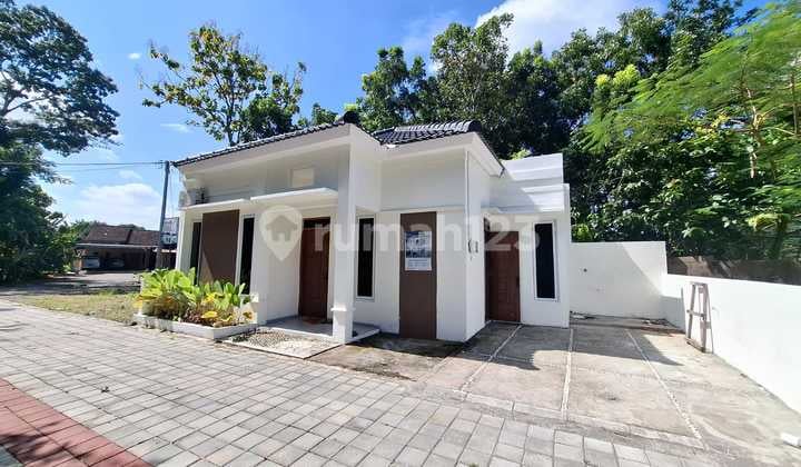 Hanya 4 Menit ke Jl. Bantul! Rumah Siap Huni Legalitas Lengkap