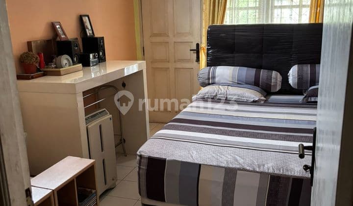 Rumah Klasik Siap Huni Nyaman