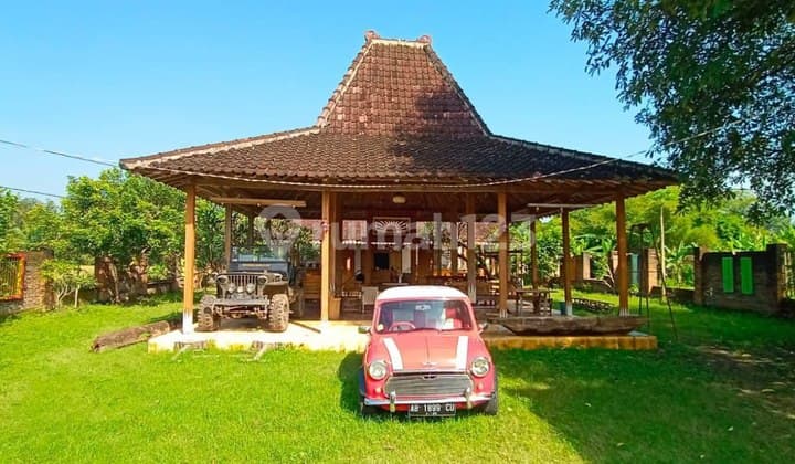 Rumah Villa Klasik Etnik Ambarketawang Gamping Jogja.jarang Ada Murah , Sleman