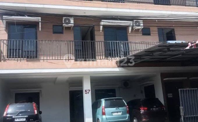 Kost 3lantai Johar Baru Jakarta ******** STRATEGIS TERBAIK PULUNG!!