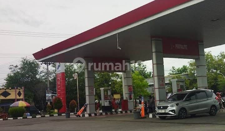 Gas Station in Pati City, Central Java. SUPER STRATEGIC, RARELY CLOSED!!!