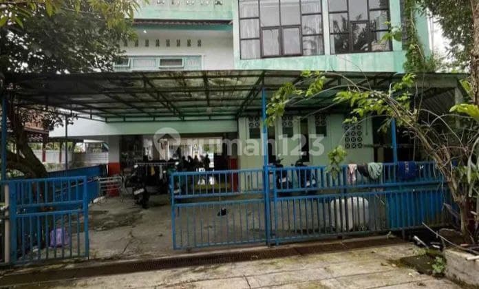 Rumah Mewah+Kolam Renang Umum Palagan ******** SAMPAI DEAL!!!