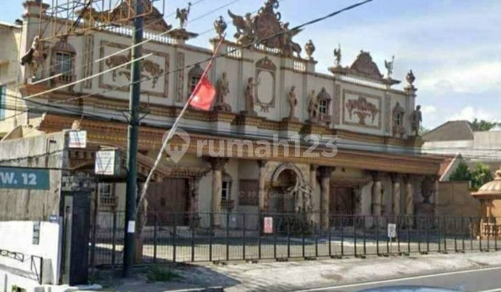 Tanah Bonus Gedung Mewah Megah Ornamen Romawi Jln Magelang Jogja