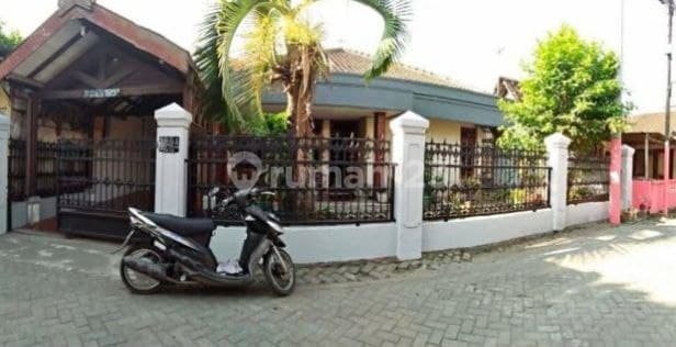 Beautiful Hook House Near UPN Campus and Amplas Nologaten Jogja