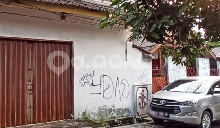Rumah Pamulang Permai Barat Tangerang Selatan, Banten