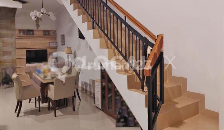 Janur Hijau House, North Jakarta, Kelapa Gading