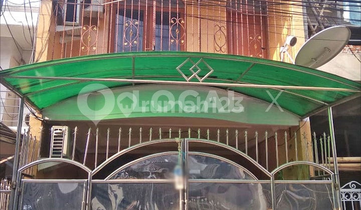 Rumah Kelapa Molek Kelapa Gading, Jakarta Utara