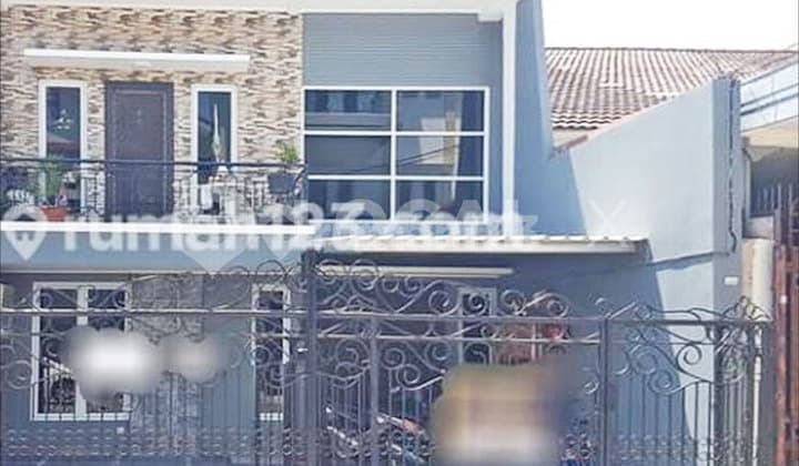 Rumah Pegangsaan Indah Barat Kelapa Gading, Jakarta Utara