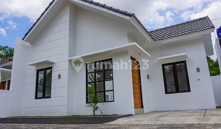 Affordable Minimalist Ready-to-Build Residence in Trimulyo, Sleman