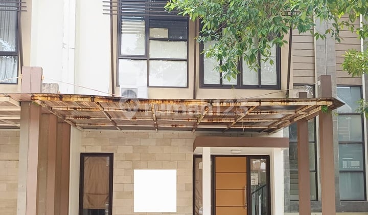Dijual Rumah Bagus 2 Lantai SHM Lokasi Strategis di Discovery Terra Bintaro