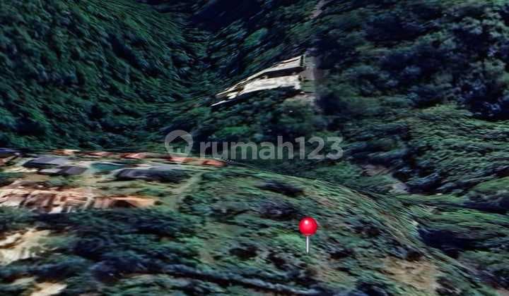 Prime ocean-view investment land for sale in Pecatu, encircled by villas, just a 10-minute drive to Labuan Sait beach.