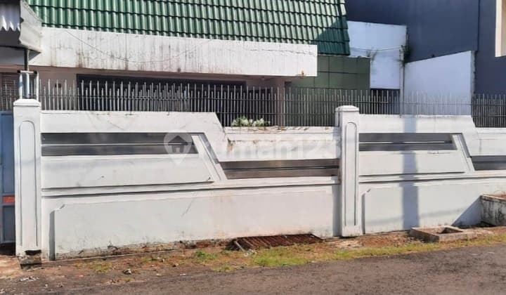 Di Jual Rumah Kemanggisan Utama