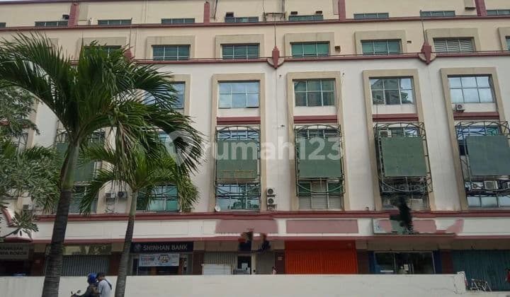 Di Jual Ruko Manggadua Mall Uk. 8x16m Selatan