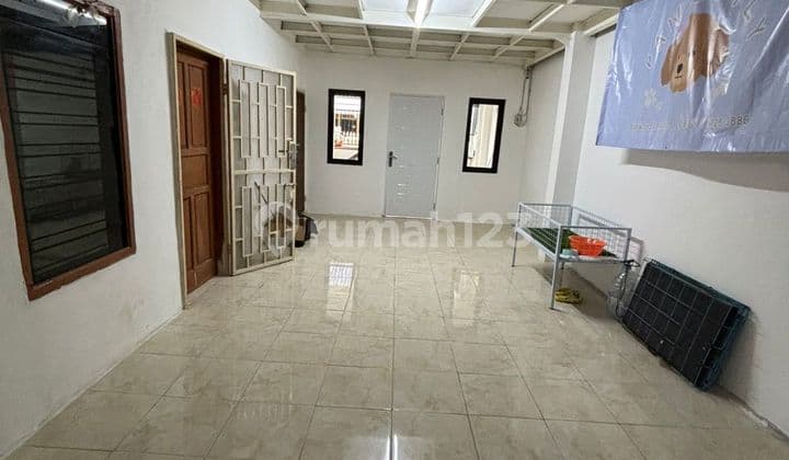 Di Jual Rumah Terate Jembatan 5 Gang Rumah