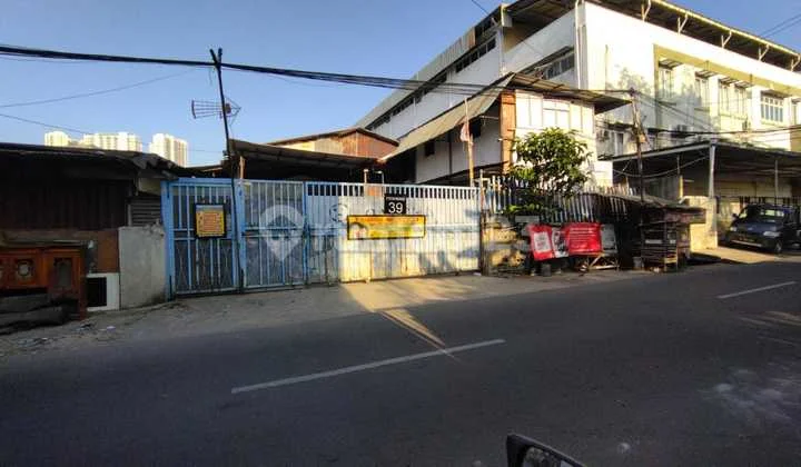 GUDANG DI CENGKARENG, DIJUAL CEPAT DIBAWAH HARGA PASAR