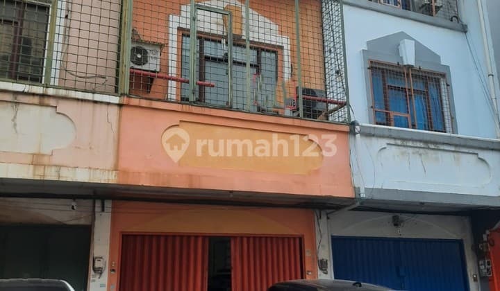 Ready-to-occupy nice strategic shop house in Taman Palem Fantasi, 0004 Skw.