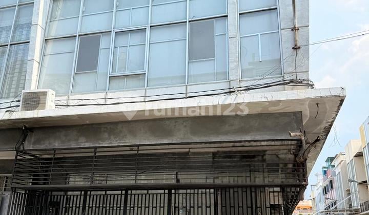 Ruko Bagus Rapih Siap Pakai di Daerah Kalideres, 0008 Erw