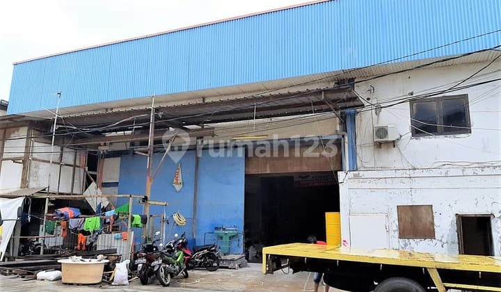 Warehouse Within Warehouse Complex, Ready to Use 0042 Chr