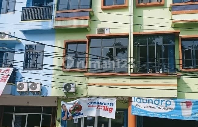 Ruko Strategis Dan Siap Pakai. Rwcg 202206xxxx joh