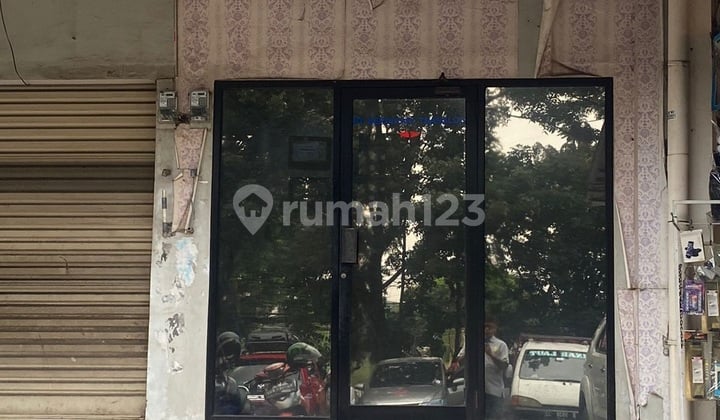 Kios Siap Pakai Lokasi di Pasar Daerah Kalideres, Kode 0009 Erw