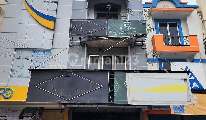 Ready-to-Use Shophouse Location in Bekasi Trade Center, Code 0007 Mar