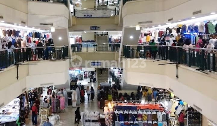 Kios Siap Pakai Kondisi Bagus di Itc Cempaka Mas, Kode 0038 Din