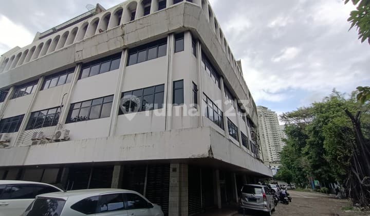 Ruko Siap Pakai Lokasi Bagus di Daerah Petojo, Kode 0005 Chrdei