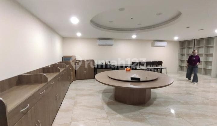 Ruang Usaha lokasi di Sudirman Mansion, 0009 Jon