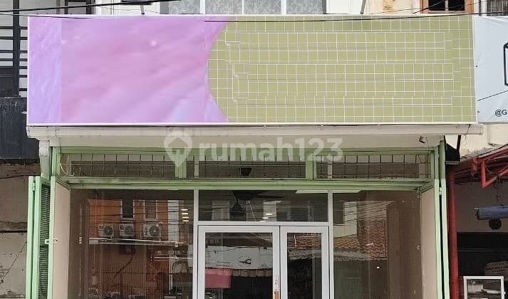 Nice ready-to-use shop house in Taman Surya, 0031 Joe