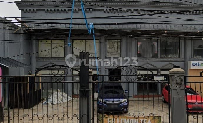 Ruko Siap Pakai Lokasi di Daerah Kebayoran Lama, 0053 Skw