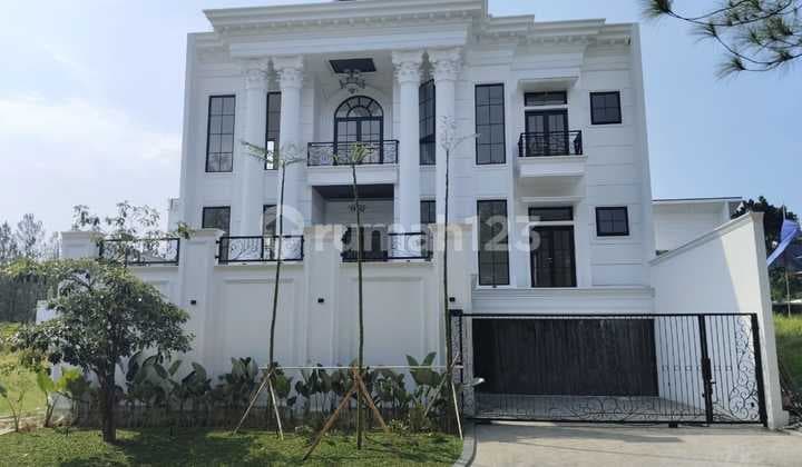 Rumah Mewah (ada Lift) Di Sentul City Kawasan Green Area