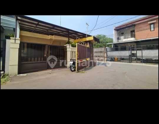 Dijual Rumah Hook Cluster Condet