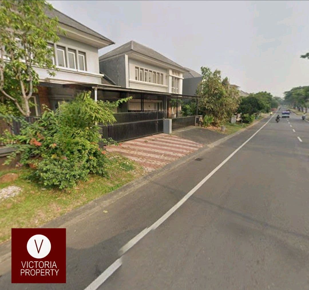 Jual Rumah Boulevard Pinggir Jalan Raya Kota Wisata Cibubur