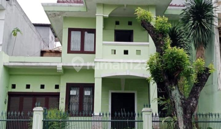 Rumah 2 Lantai Cantik Luas Strategis Raffles Hills Cibubur - SHM