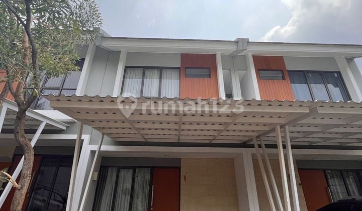 Rumah Mewah Minimalis di Premier Estate 3
Kranggan
Cibubur.