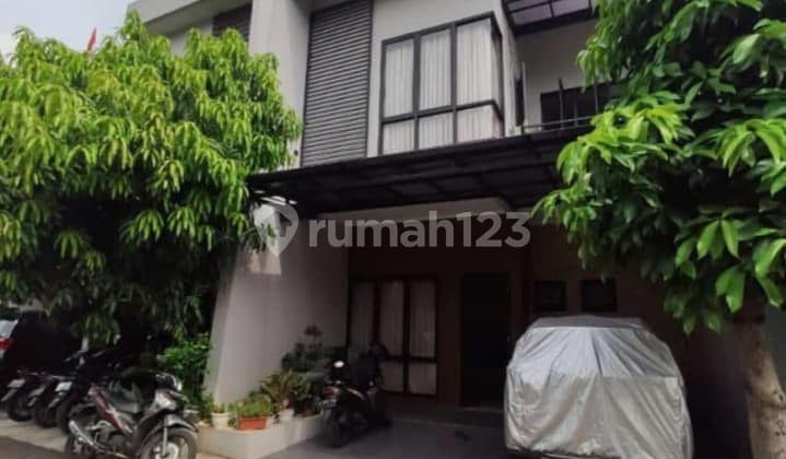 Rumah Bagus Di Kelapa Dua Wetan, Ciracas
