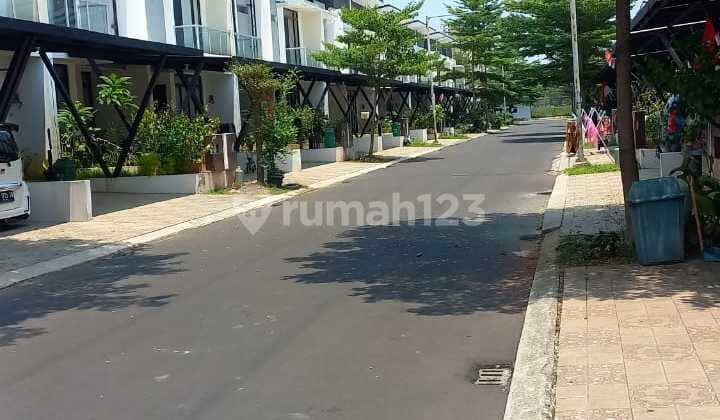 Dijual Rumah Metland Transyogi