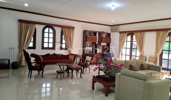 Rare Listing! Spacious House + Swimming Pool in Radio Dalam, South Jakarta – Freehold Title