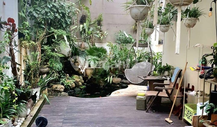 Jual Rumah Cantik Di Podomoro River View.