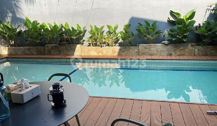 Rumah Mewah 2 Lantai Plus Private Pool Kota Wisata Cibubur - Shgb