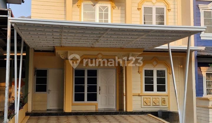 Rumah Cantik 2 Lantai Siap Huni di Kota Wisata Cibubur - SHM