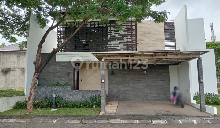 Rumah dijual di Wiladatika Residence