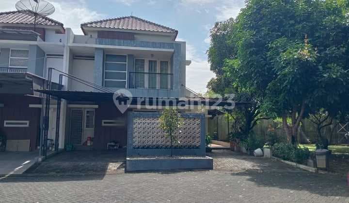 Raffles Hils Cibubur, 2 Lantai, Siap Huni, Strategis, bisa KPR, Nego