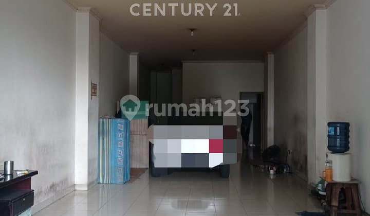 Disewakan Ruko Gandeng 3 di Slipi Palmerah Jakarta Barat