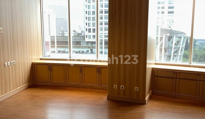 Space Kantor Luas 218M2 Renov di Menara Sudirman Jakarta Selatan